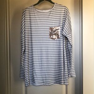 NEW Gray Tee with Gold Sequence pocket.